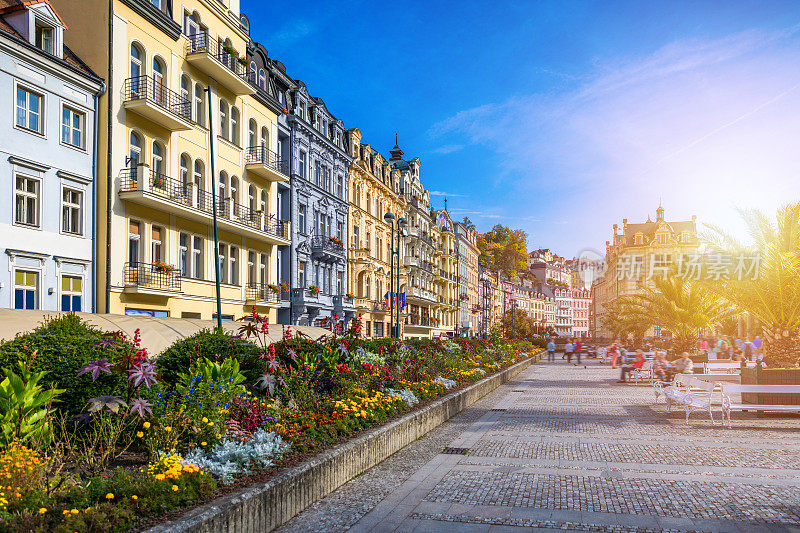 捷克共和国Karlovy Vary (Karlsbad)建筑。它是捷克共和国最受欢迎的温泉小镇
